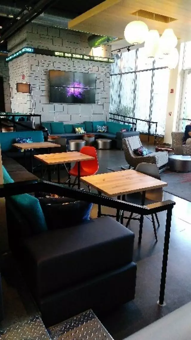 Aloft Buffalo Airport