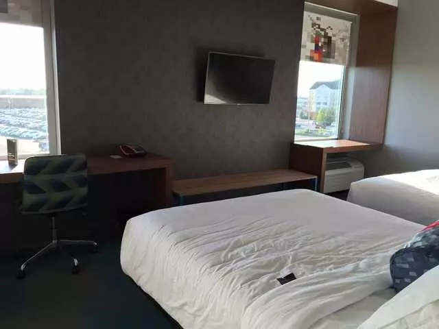 Aloft Buffalo Airport