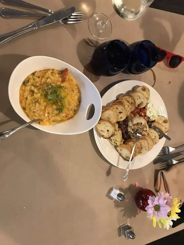 Amici Ristorante & Cafe