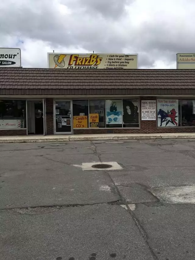 Frizb&apos;s Cd Exchange