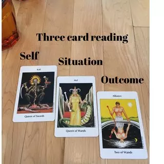 Liz Whitacre Intuitive Life Coach and Tarot