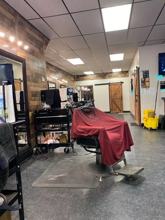 Chairz Barber Spa