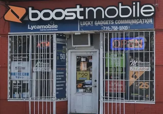 Lucky Gadgets Communications
