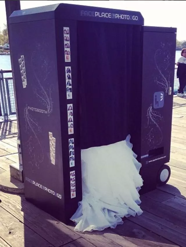 Big Picture Photo Booth