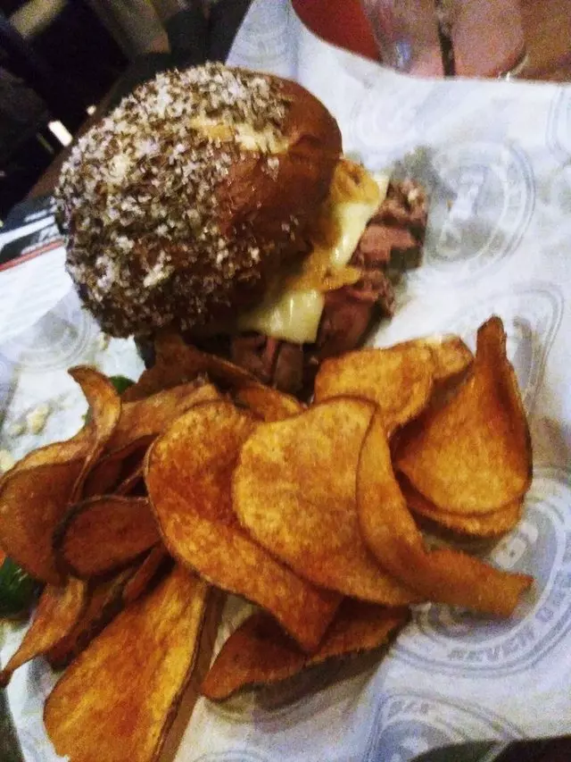 716 Food and Sport