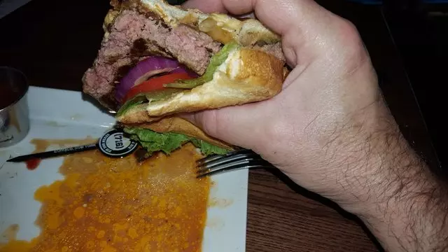 716 Food and Sport
