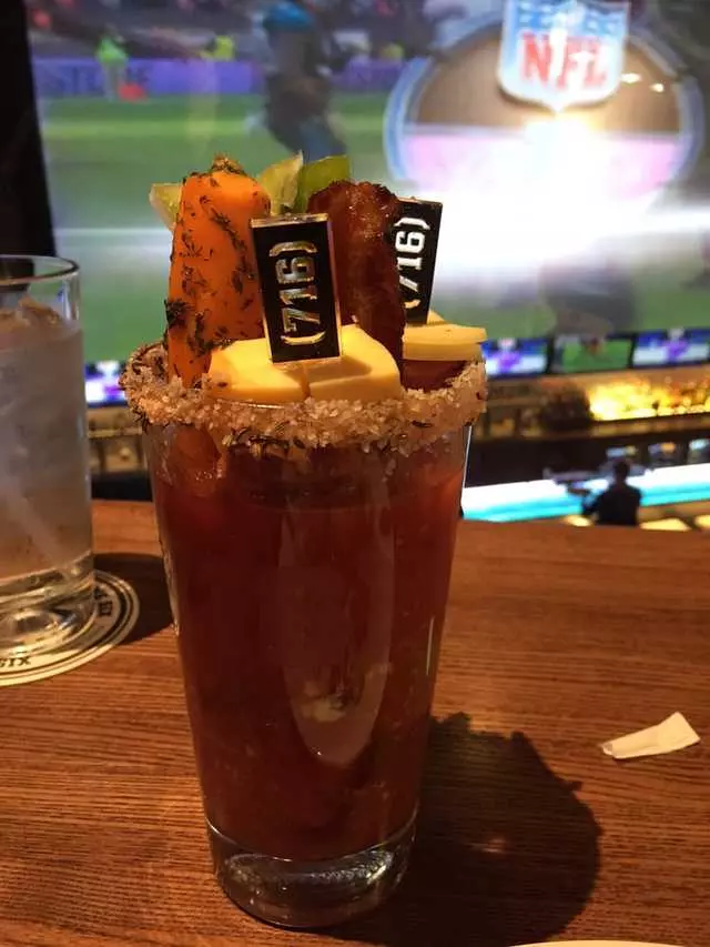 716 Food and Sport