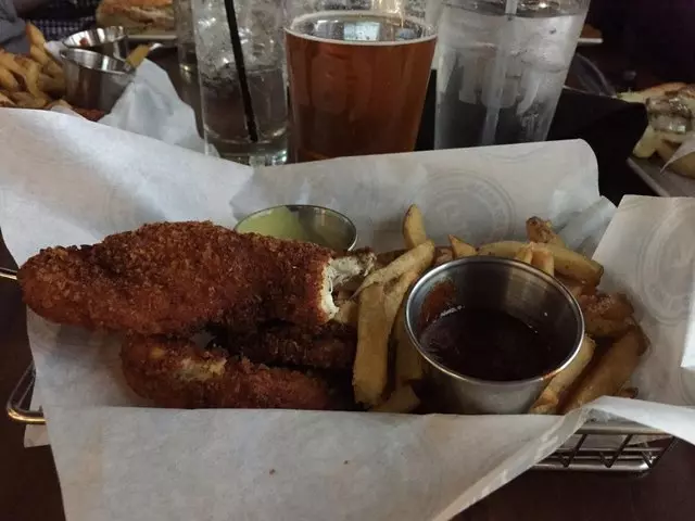 716 Food and Sport