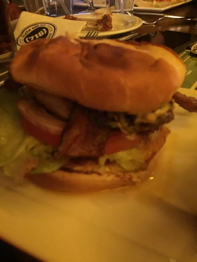 716 Food and Sport