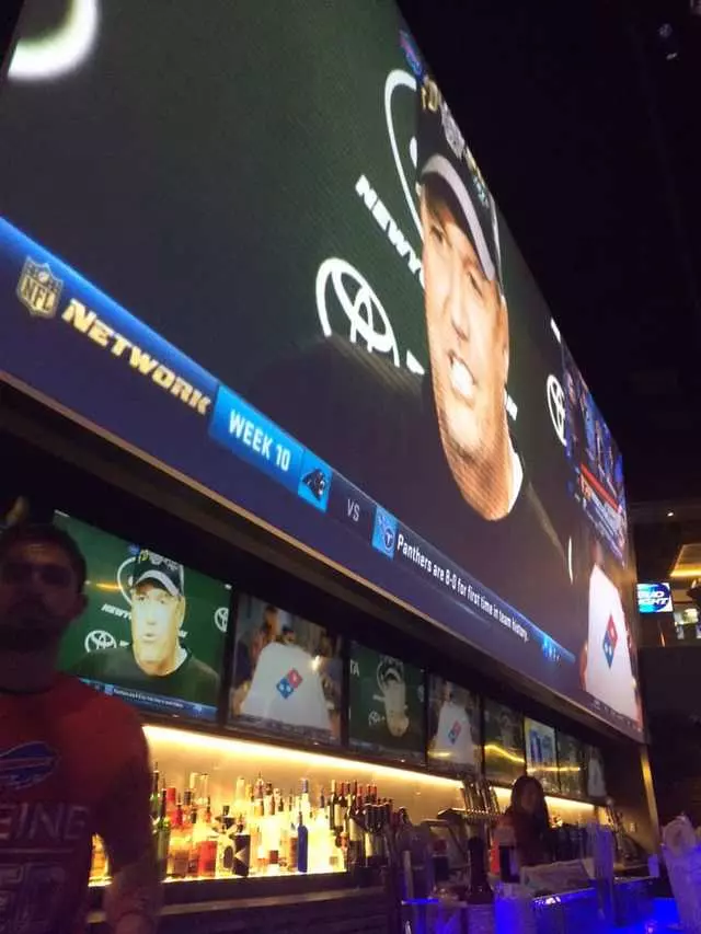 716 Food and Sport