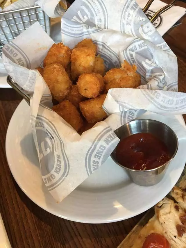 716 Food and Sport