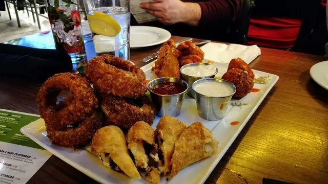 716 Food and Sport