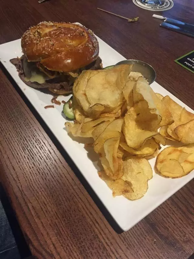 716 Food and Sport