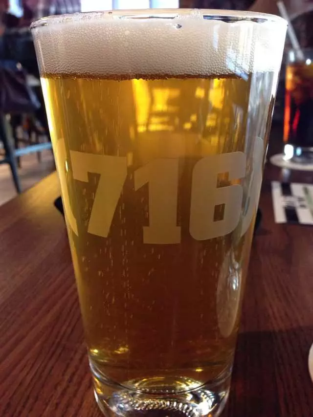716 Food and Sport