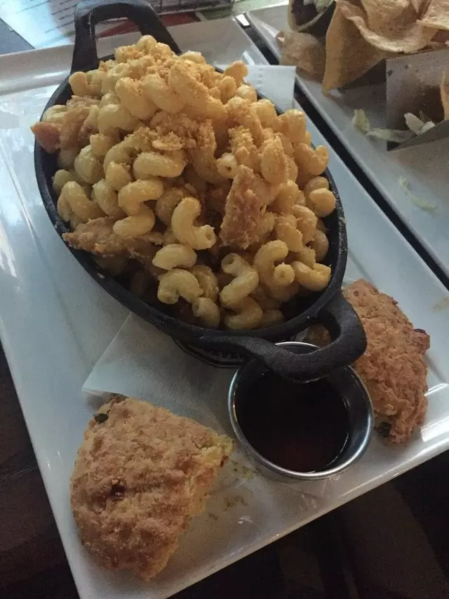 716 Food and Sport
