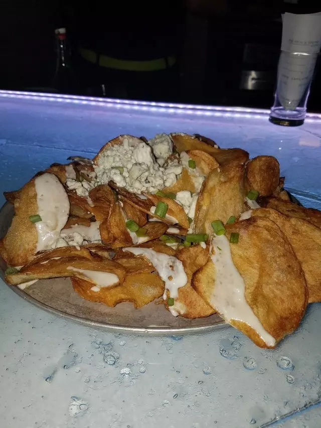 716 Food and Sport