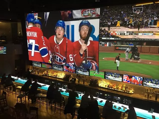 716 Food and Sport