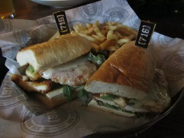 716 Food and Sport
