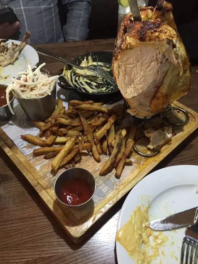 716 Food and Sport