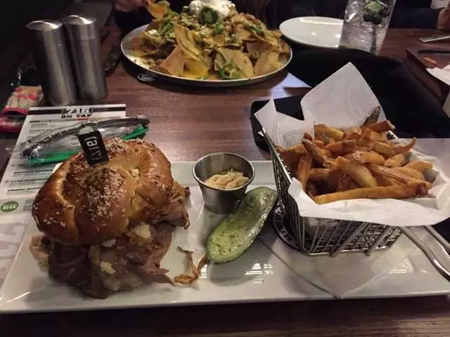 716 Food and Sport