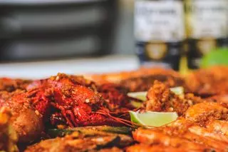 Lee's Seafood Boil-Buffalo