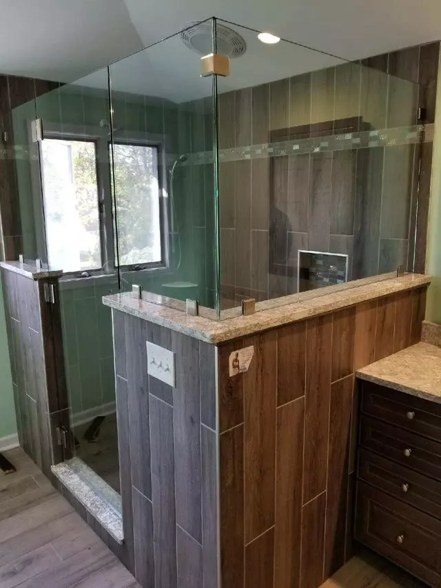 Amthor Glass & Mirror