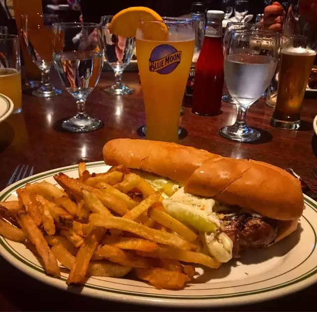 Nye Park Tavern