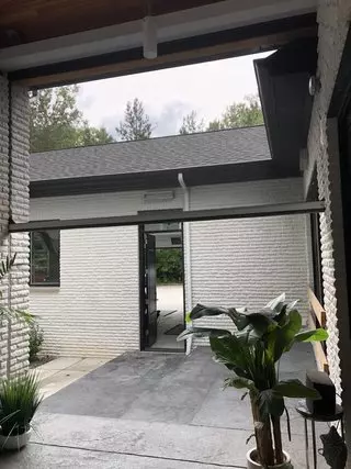 Buffalo Screen & Shade