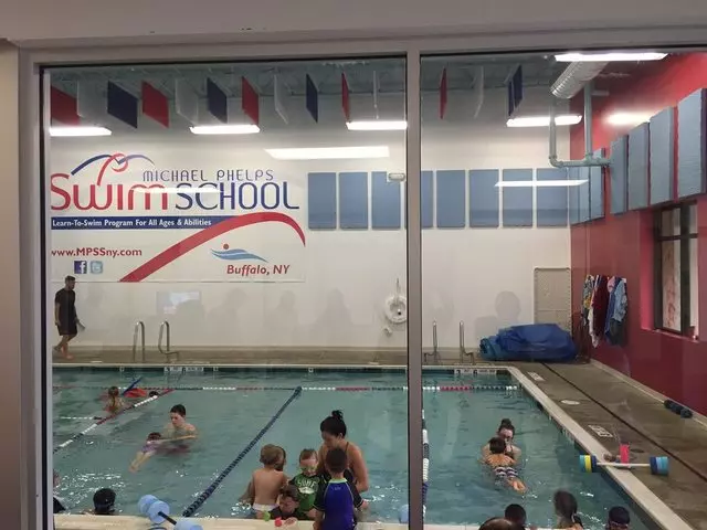 Michael Phelps Swimming - Buffalo