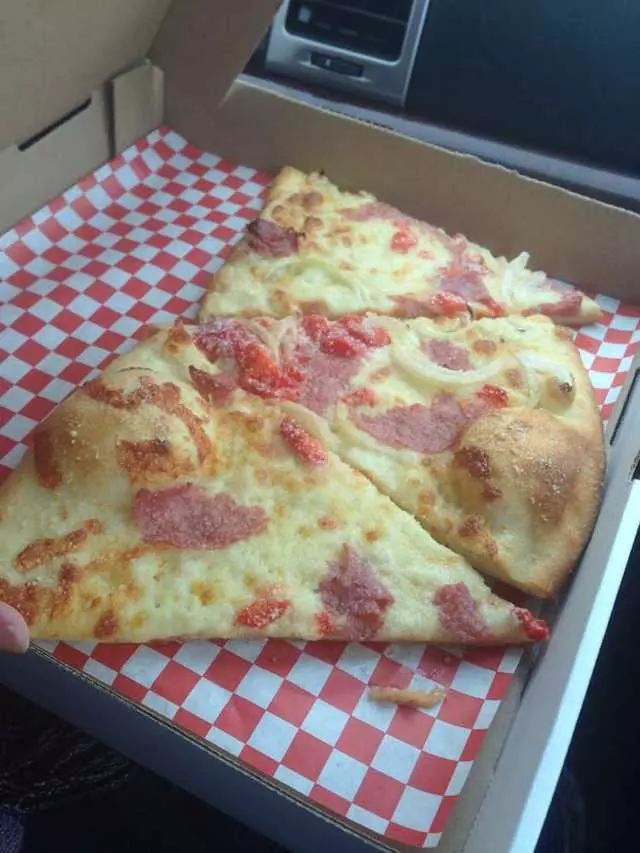 Airport Pizzeria