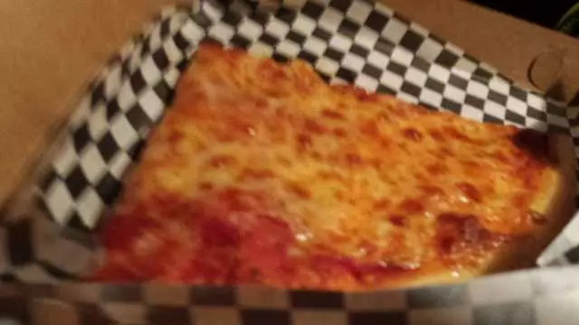Airport Pizzeria
