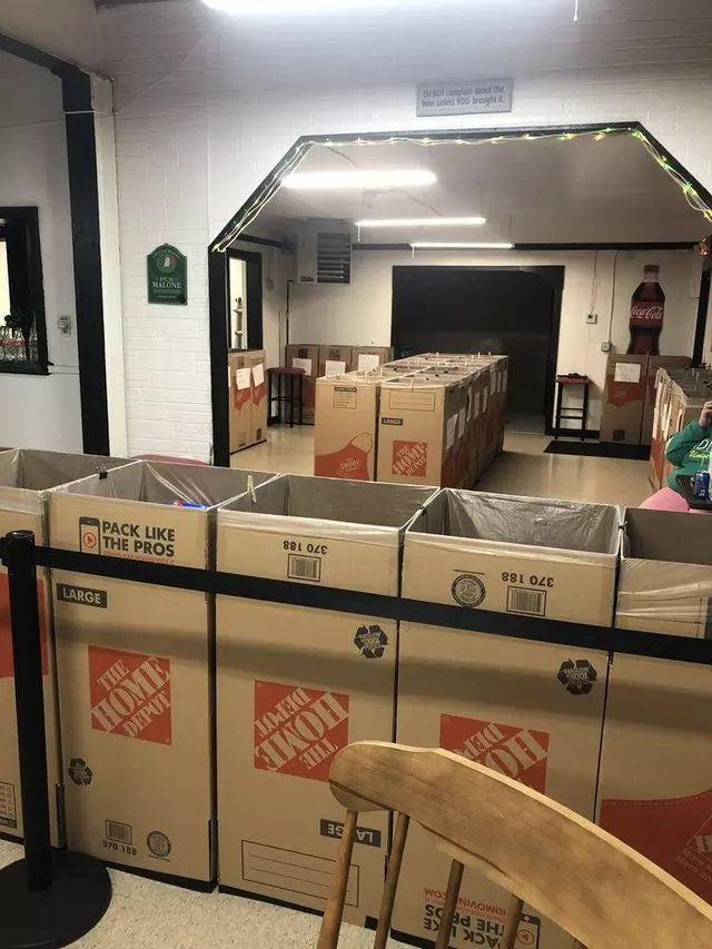 Cash and Coins for Cans