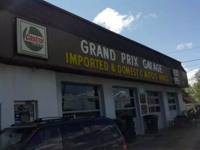 Grand Prix Garage