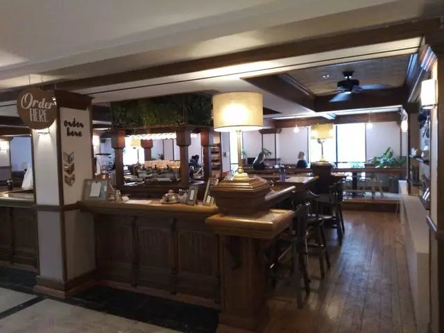 Ashker’s Downtown