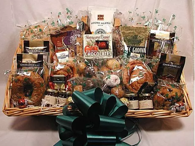 Always Unique Gifts By Maverley’s