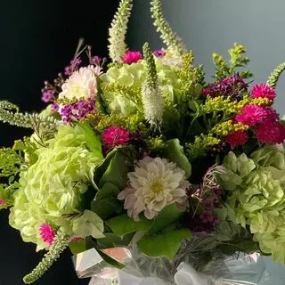 Petrichor Flora